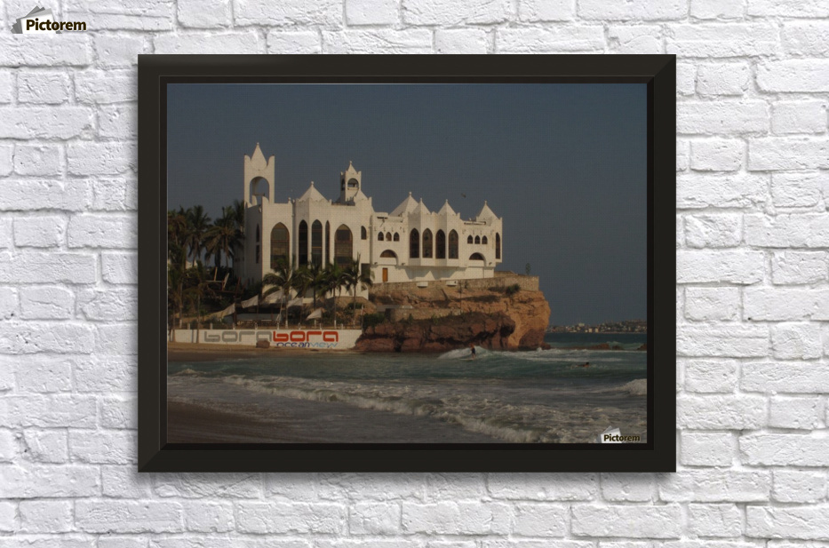 white castle wall decor frame