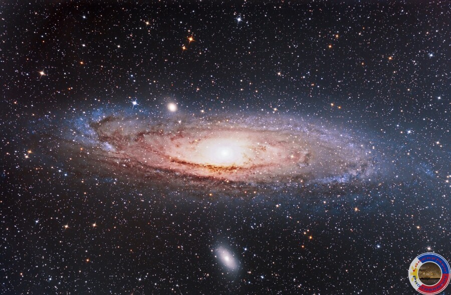 Andromeda Galaxy Lrenz