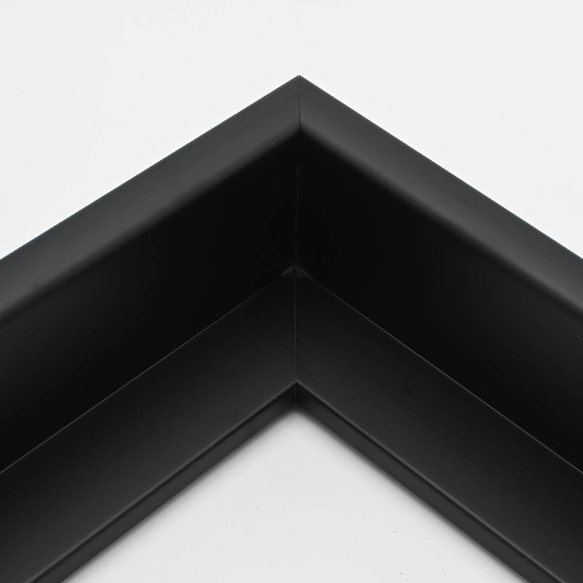 picture Frame 301-29 BLACK FLOATING FRAME 