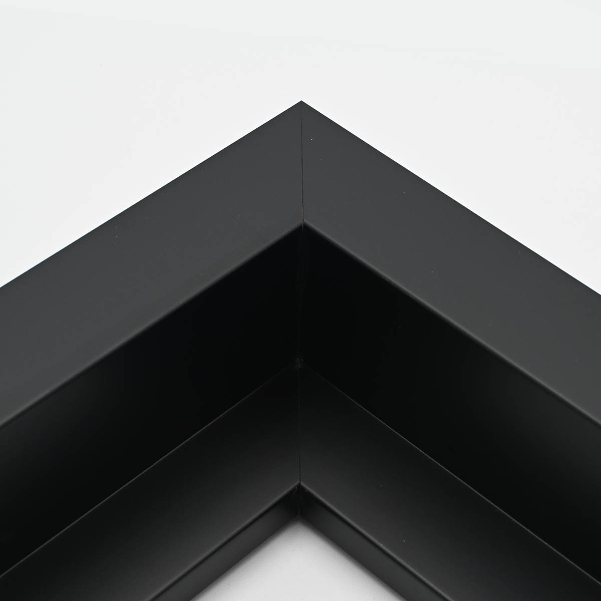 picture Frame 340-29 BLACK FLOATING FRAME 