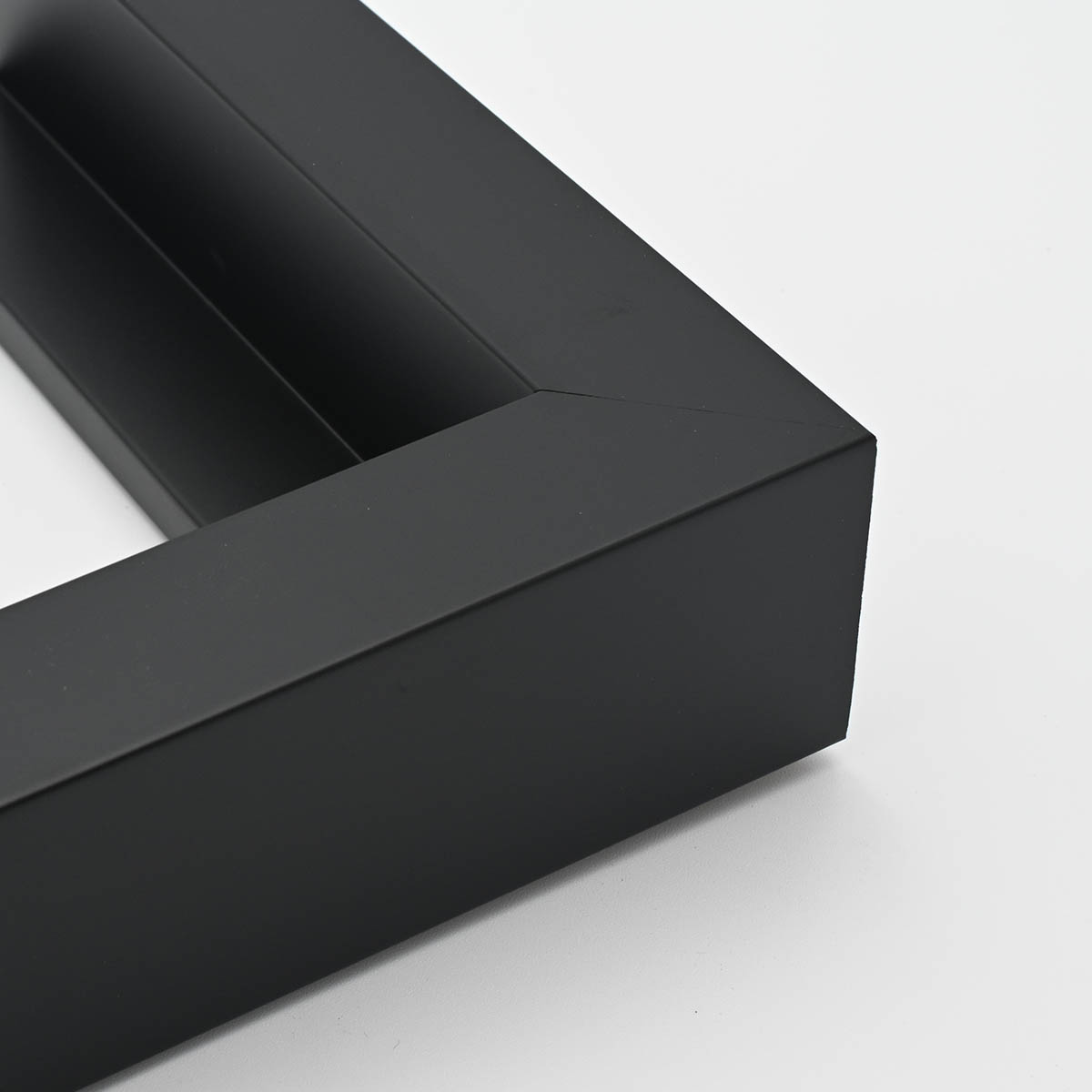 picture Frame 340-29 BLACK FLOATING FRAME 