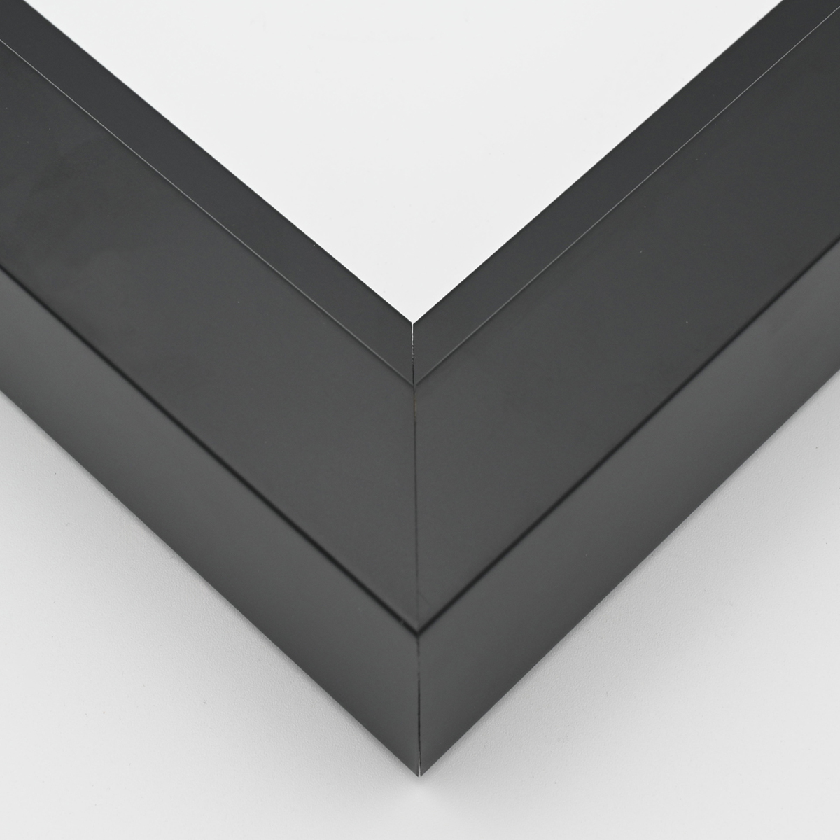 picture Frame 340-29 BLACK FLOATING FRAME 