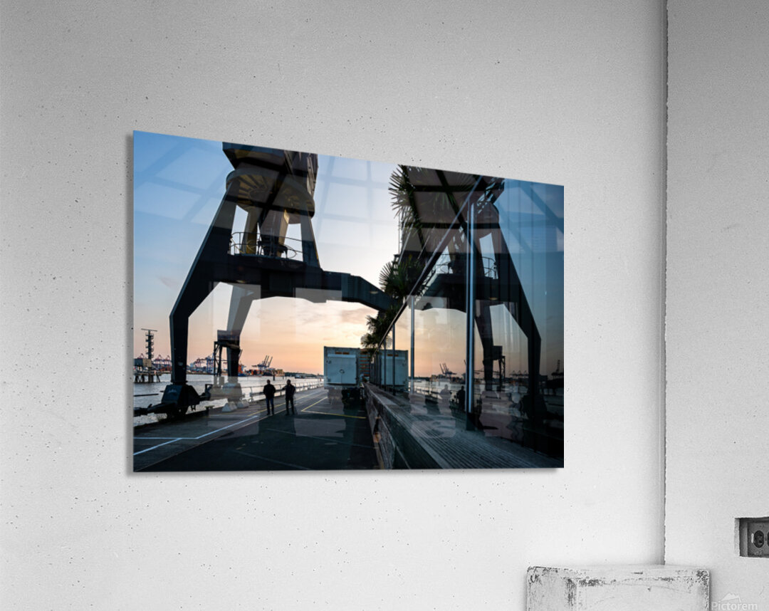 Dockland Historic Crane and People Impression acrylique