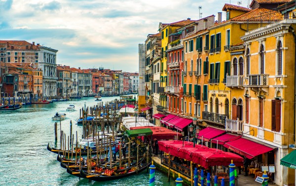 Venice 4218 by Rob Clements