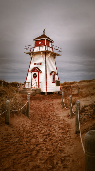Winter at Covehead Lighthouse by Loopy Lupin Photography
