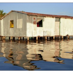 105x75 pintado en el agua
