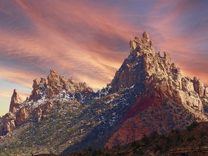 Zion Canyon’s Crags with Snow