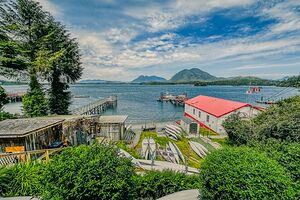Tofino by Ulrich Josserand   Photographe