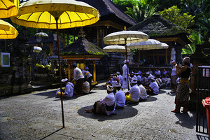 Balinese Temple Ceremony – Ubud Indonesia