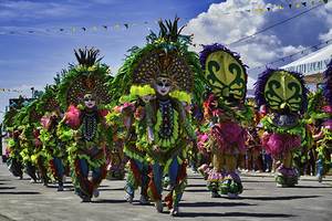 Sinulog Festival Street Dancers – Cebu City Philippines