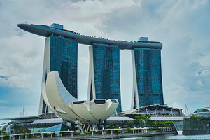 Marina Bay Sands Hotel – Singapore Skyline