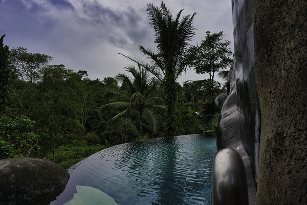 Edge of Silence – Bali by AM Productions