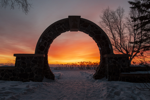 Through The Arch Print