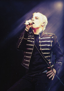 Gerard Way Live Concert