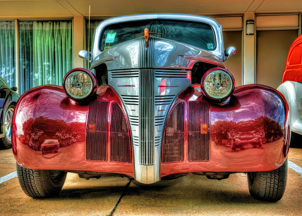 1939 PONTIAC CUSTOM COUPE by Digicam