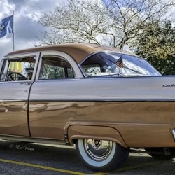  1955  FORD CLUB SEDAN