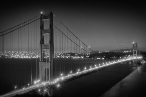Evening Cityscape of Golden Gate Bridge | Monochrome
