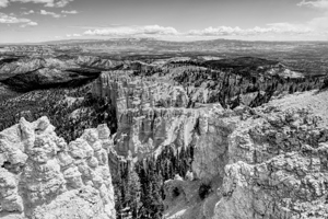 Bryce Rainbow Point Hoodoos View Grayscale