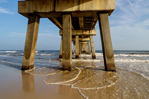Gulf Shores Tides Under The Pier