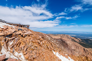 Pikes Peak Overlook Walkway