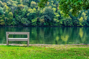 Lake Taneycomo At Rockaway Beach