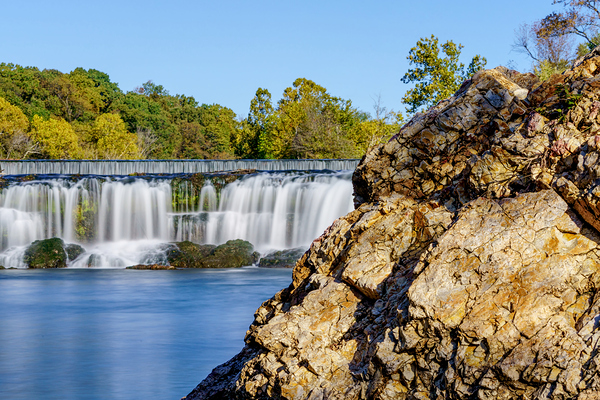 Grand Falls Chert Rock Focused Print