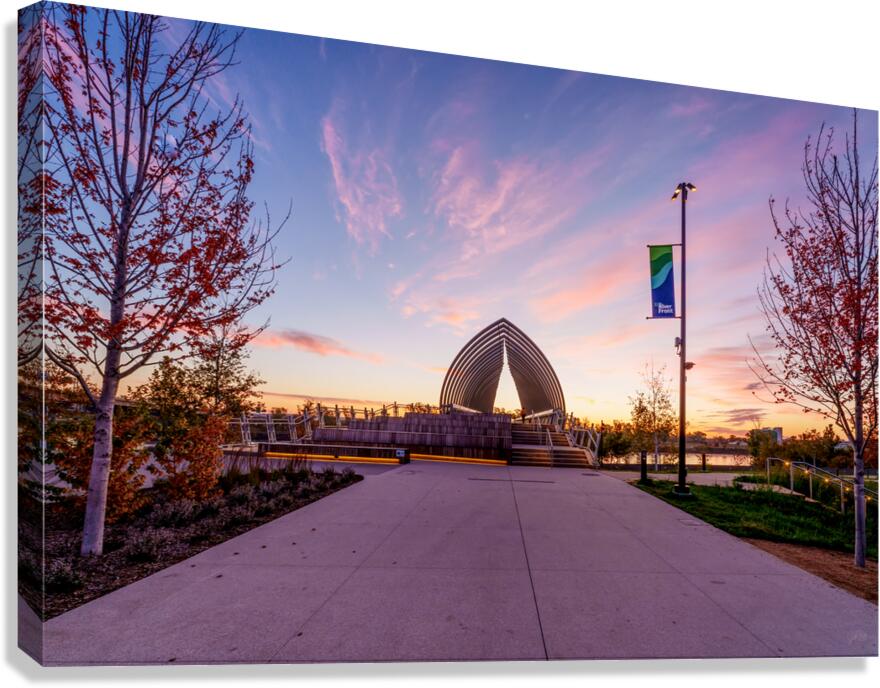 Pink Sunrise At Farnam Pier Canvas Print