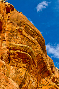 Arizona walking around Sedona Cliff side