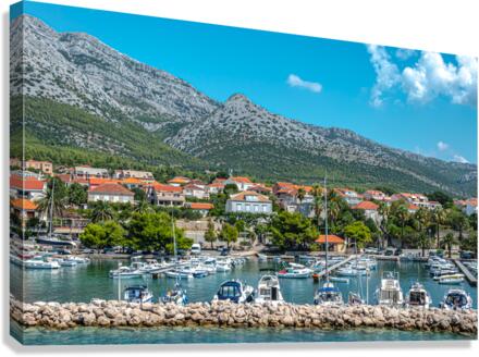 Sea harbor Canvas Print