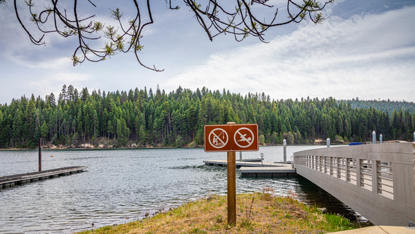 Lake Britton Boat Launch Warnings by Nicholas