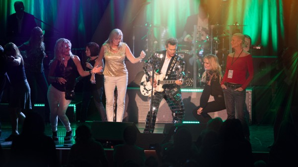 Chris Isaak Finale Print