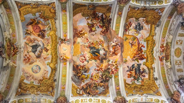 Ceiling fresco in the central arch by Nicholas