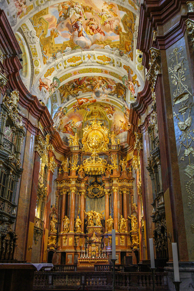 Melk Abbey Altar with Ceiling by Nicholas