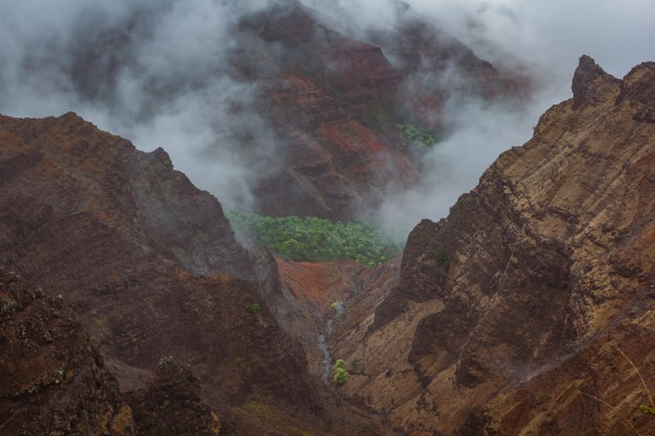 Waimea Canyon Dropoff 2 by Nicholas