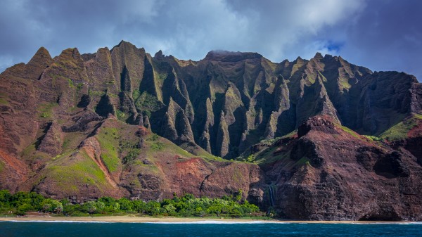 Na Pali Vista by Nicholas