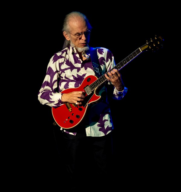 Steve Howe 3 by Nicholas
