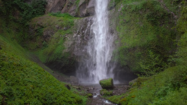 Upper Multnomah Falls Cropped by Nicholas