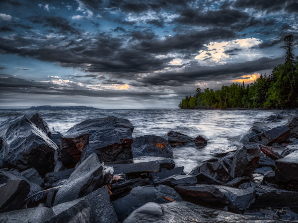 EA9B58B8 A85C 48CA 8684 494D88301C9D Print