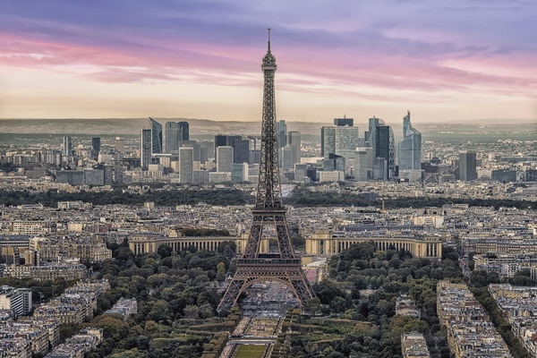 The beauty of Paris by Manjik Pictures