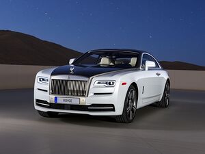  Rolls-Royce Spectre – The Ultimate Electric Luxury Coupe