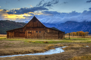 TA Moulton Barn