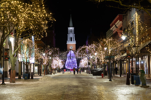 Burlington Vermont Church Street at Christmas 4814