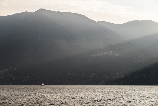 Boat in the middle of Lake Como Italy  by simowave
