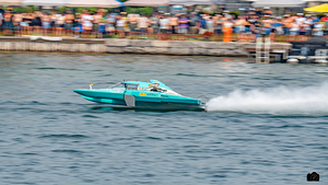 La filee du DogNasty H-306