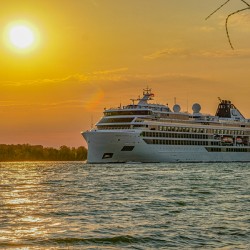 Le Viking au crepuscule