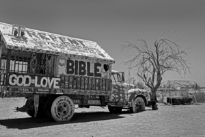 7 250 Leonard Knight Home