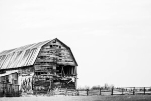 Barn in Black and White