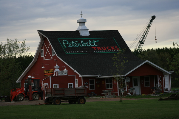 Peterbilt barn  Print