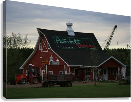 Peterbilt barn  Canvas Print
