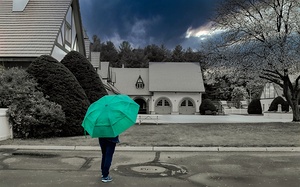 Girl with the umbrella